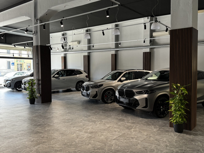 dealer showroom
